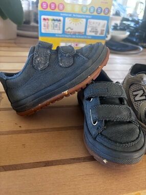 L.L. Bean Navy Blue & Brown Kids Velcro Sneakers